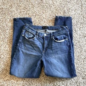 Banana Republic 🍌 Girlfriend Jeans